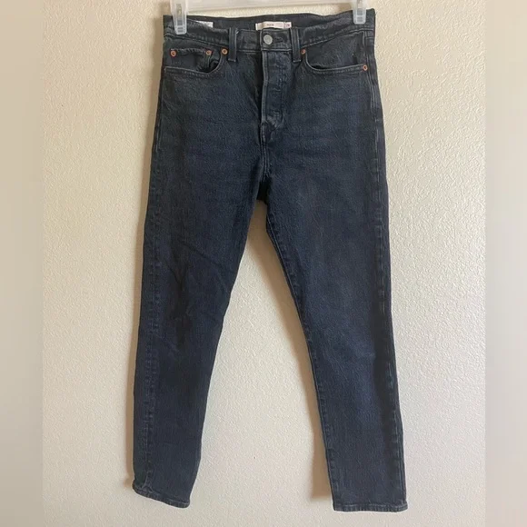 Levi’s Wedgie Fit Jeans - Picture 1 of 5